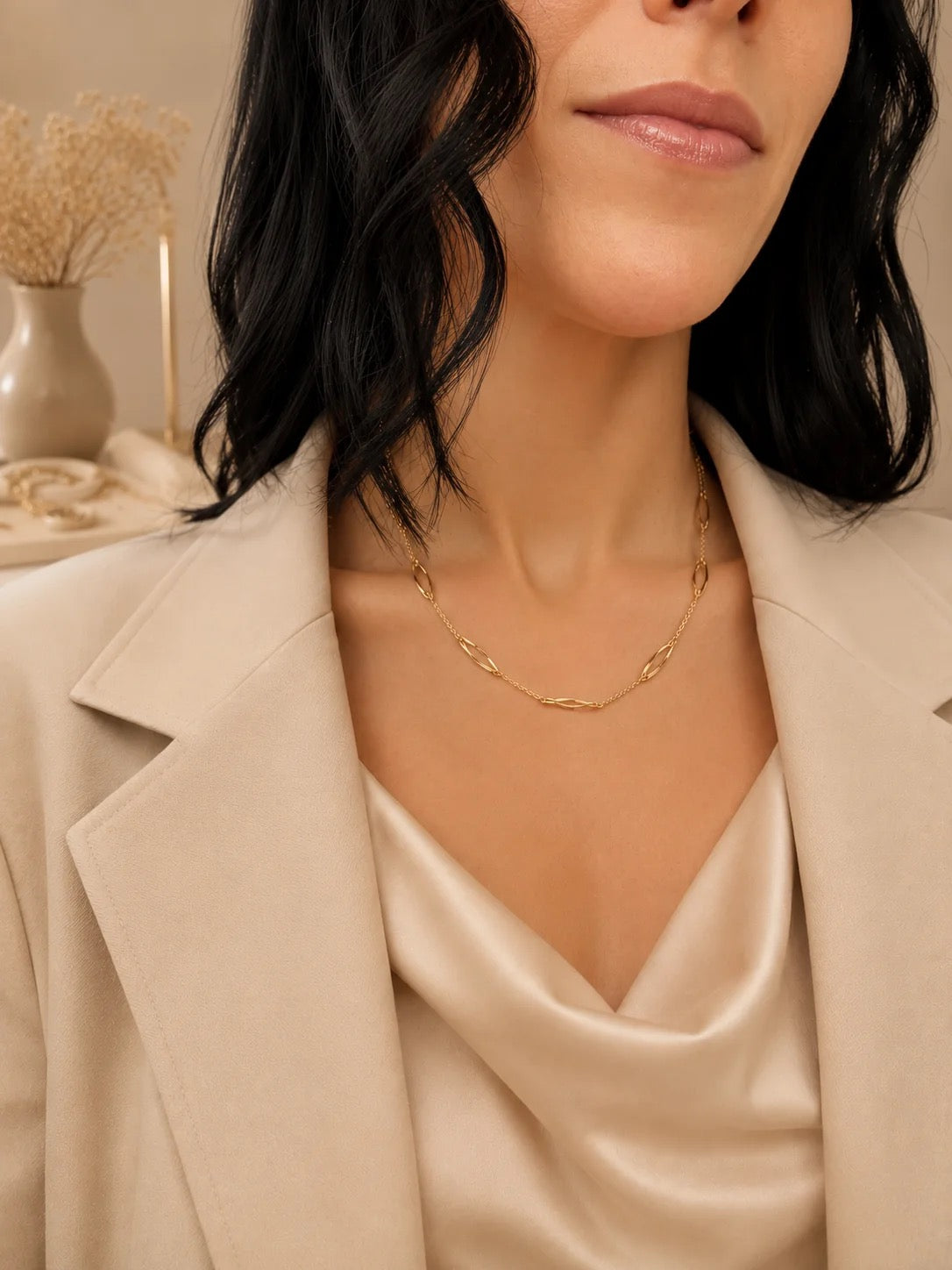 Delicate open link choker necklace worn on model