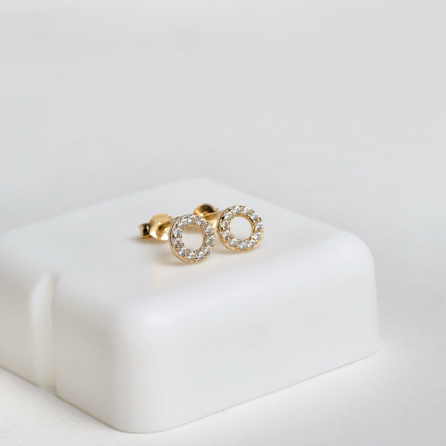 Halo Spark Studs