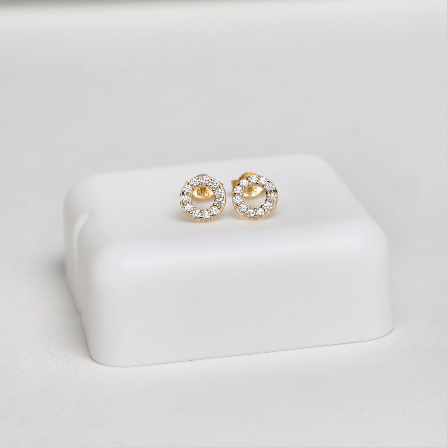Halo Spark Studs