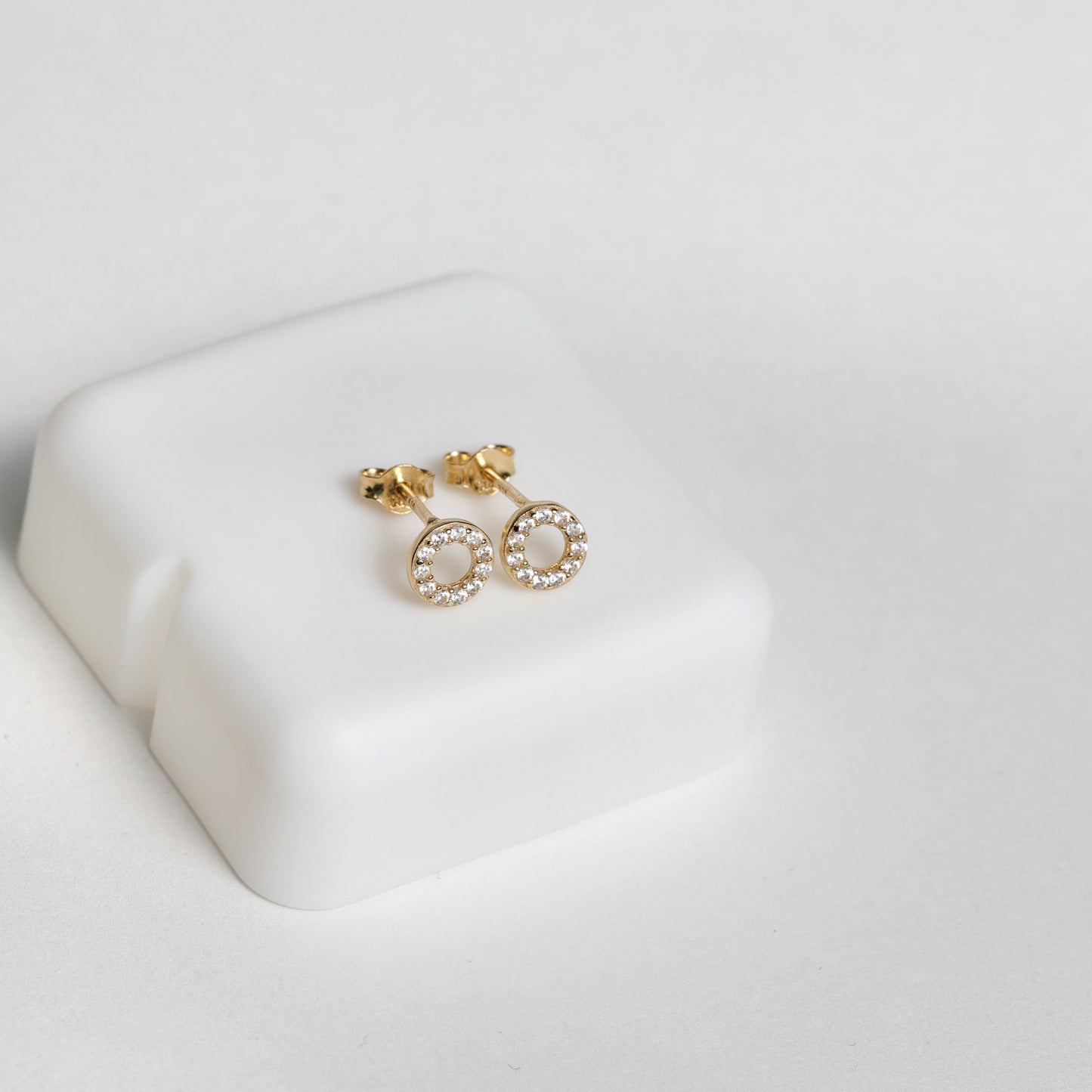 Halo Spark Studs