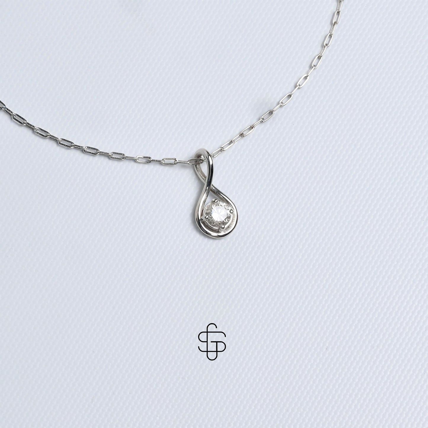Eternal Grace: 14K White Gold Necklace with Lab Diamond