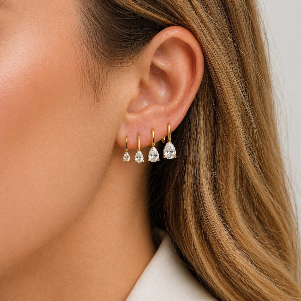 Minimalist Teardrop Dainty Earrings for Everyday Elegance